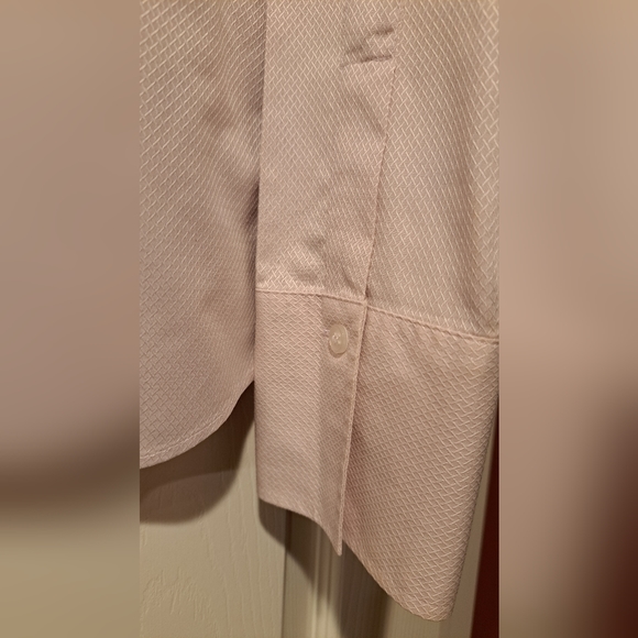 Liz Claiborne Women's 12 Wrinkle Free Long Sleeve Button Up Dress Shirt - Picture 4 of 9